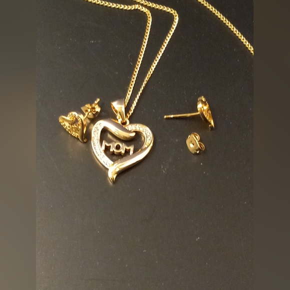 Necklace Set Mom and Heart Pendant Woman Gold Layered/Oro Laminado - Picture 3 of 12